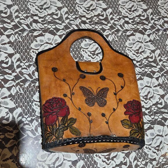 60s boho cottagecore butterfly roses tooled leather bag - Picture 2 of 6
